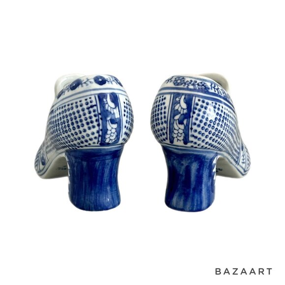 Blue & White Ceramic Dutch Delftware Shoe Figurines With Floral Pattern - Picture 2 of 12